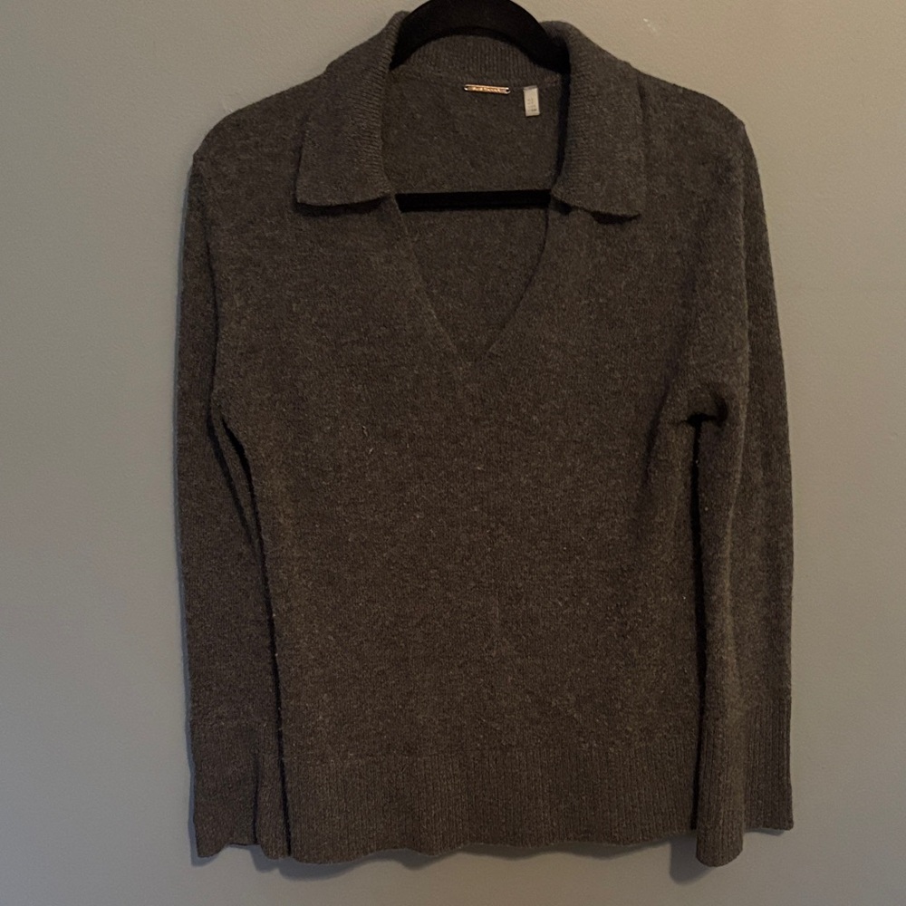 Cashmere Grey V-Neck with collar Women's Sweater